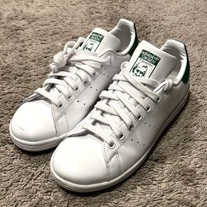 Adidas Stan Smith size 7 womens